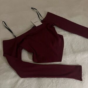 FOREVER 21 Off The Shoulder Crop Top